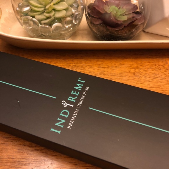 IndiRemi Premium Virgin Hair Extensions 18” Black - Picture 5 of 8